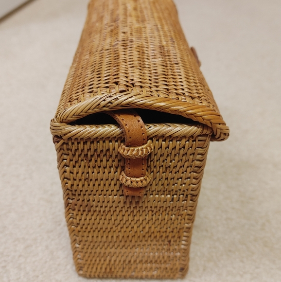 Handmade Straw Rattan Bag with Strap - OS - Picture 7 of 11